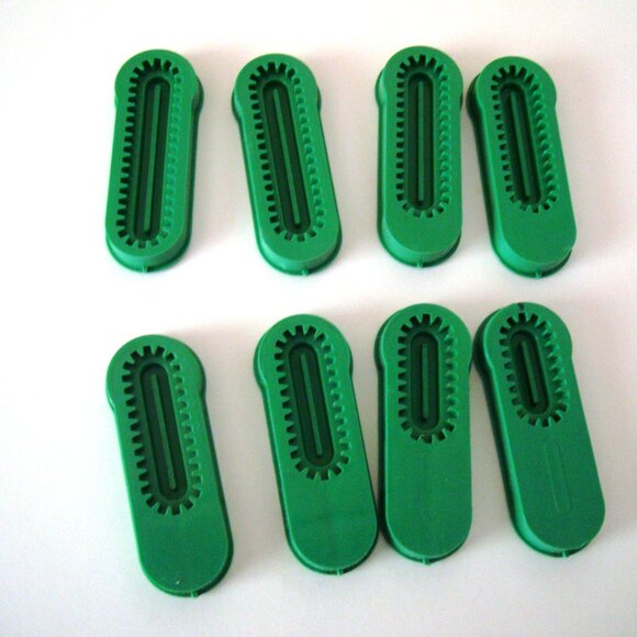 Singer Professional Buttonholer 161829 for Slant Needle Zig-Zag Sewing Machine - Picture 6 of 13